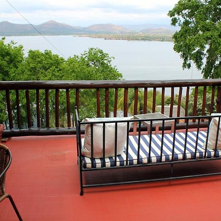 Hartbeespoortdam Lodge Екстер'єр фото